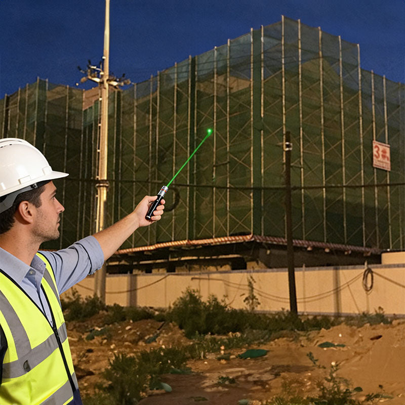 2-in-1 Detachable Mini Green Laser Pointer with Portable Lamp Holder, Visible Focus for Hunting, Teaching, and Presentations